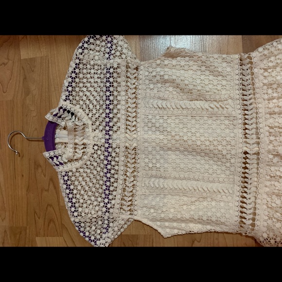 ☀️Romeo & Juliet Couture -Lace Mock Neck Dress - Picture 4 of 7